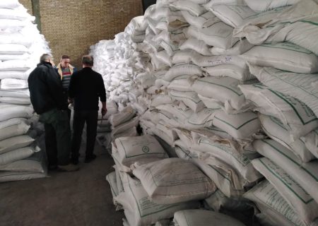 نمونه‌برداری از سولفات پتاسیم گرانوله پارت ۴ شرکت پتاس سازان کویر سبز در فارس انجام شد