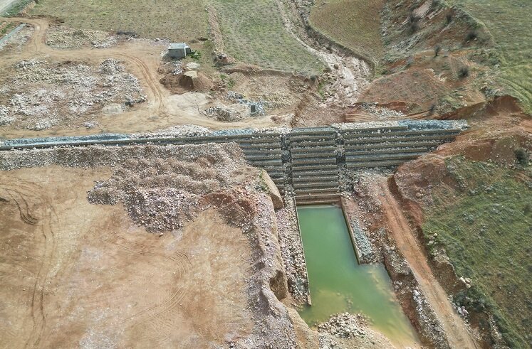 بهرهبرداری از بندهای مهار سیلاب در شرق شیراز