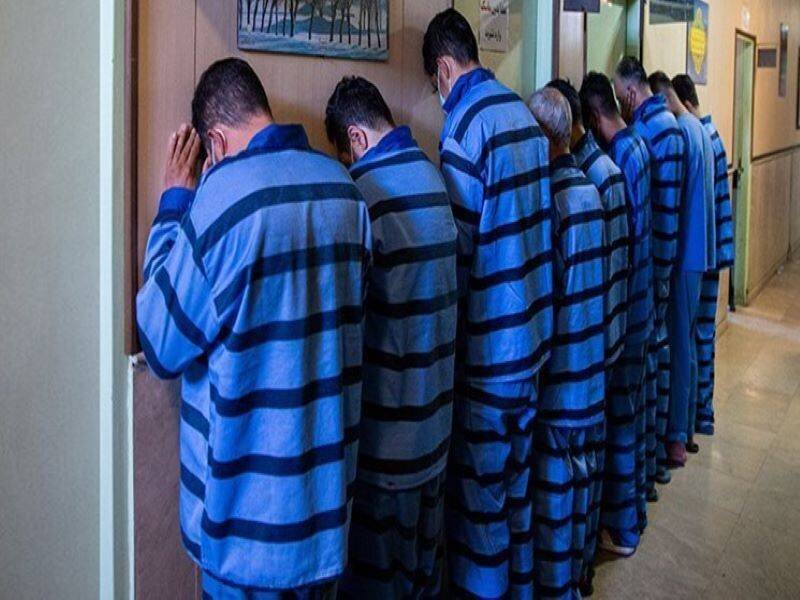 دستگیری عاملان حمله به مصلی نمازجمعه داریون/ عامل تیراندازی در داراب به دام افتاد