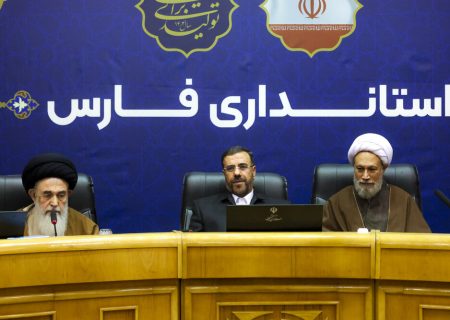 اصلاح ساختارهای اقتصادی ضرورتی اجتناب‌ناپذیر برای صیانت از حقوق مردم است