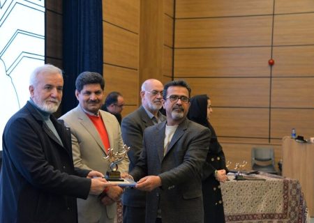 همایش علمی پژوهشی «شیرازشناسی» پایان یافت/ اعلام اسامی برگزیدگان  