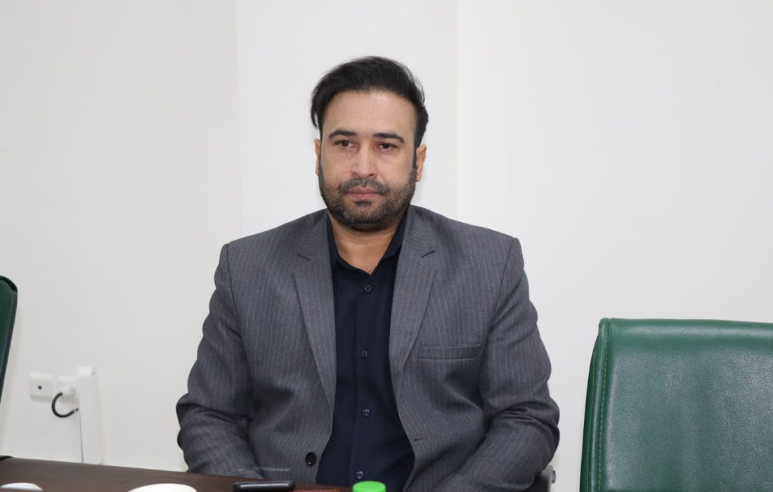 مددکاران، معماران همدلی / روایت سحابپرس از یک الگوی انسانی در نشست محرومیتزدایی شیراز