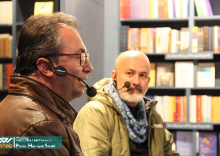 گزارش تصویری | برگزاری نشست، گفتگو و رونمایی کتاب پایداری ایرانی در شیراز