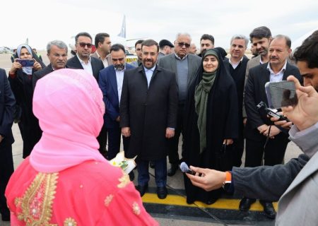 وزیر راه و شهرسازی وارد شیراز شد