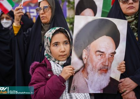 گزارش تصویری | جشن مردم شیراز در سالروز پیروزی انقلاب اسلامی ایران ۱۴۰۴-۲