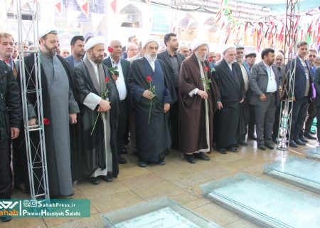 گزارش تصویری | شانزدهمین نشست سالانه اندیشمندان و استادان درس انقلاب اسلامی دانشگاه های کشور در شیراز