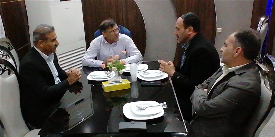 دیدار فرماندهان نظامی شیراز با مدیر مخابرات منطقه فارس در راستای توسعه همکاریها